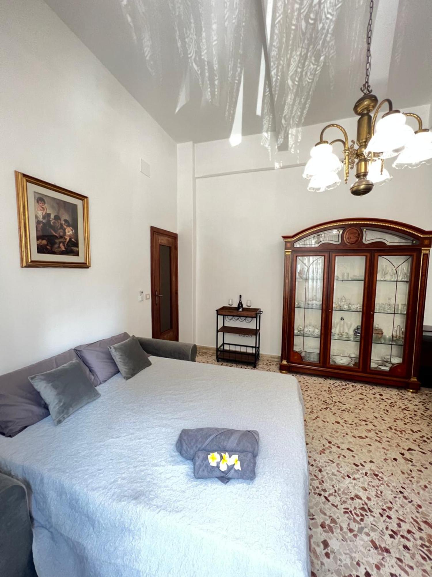 Sunny Home Palermo Bagian luar foto